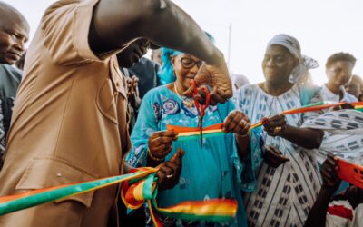 𝐈𝐧𝐚𝐮𝐠𝐮𝐫𝐚𝐭𝐢𝐨𝐧 𝐝𝐞 𝐥𝐚 𝐅𝐚𝐛𝐫𝐢𝐪𝐮𝐞 𝐝𝐞 𝐆𝐥𝐚𝐜𝐞 𝐝𝐞 𝐒𝐚𝐢𝐧𝐭-𝐋𝐨𝐮𝐢𝐬
